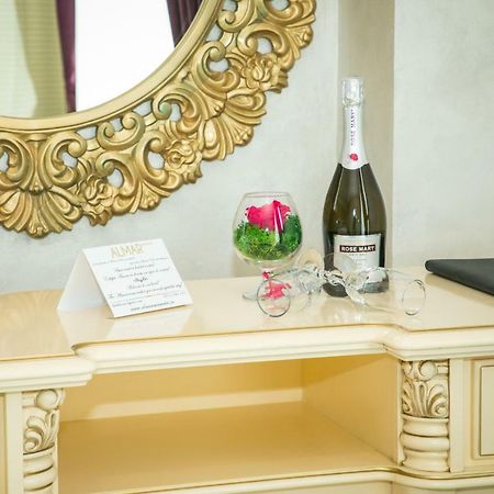 Almar Lake View Boutique H Adults Only Mamaia Exteriör bild